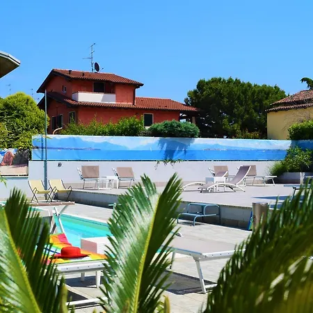 International Hotell 3*