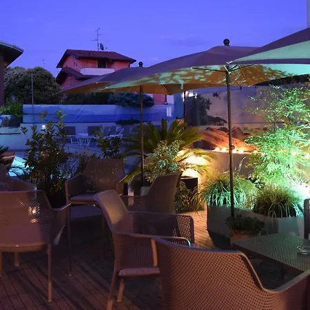 International Hotell